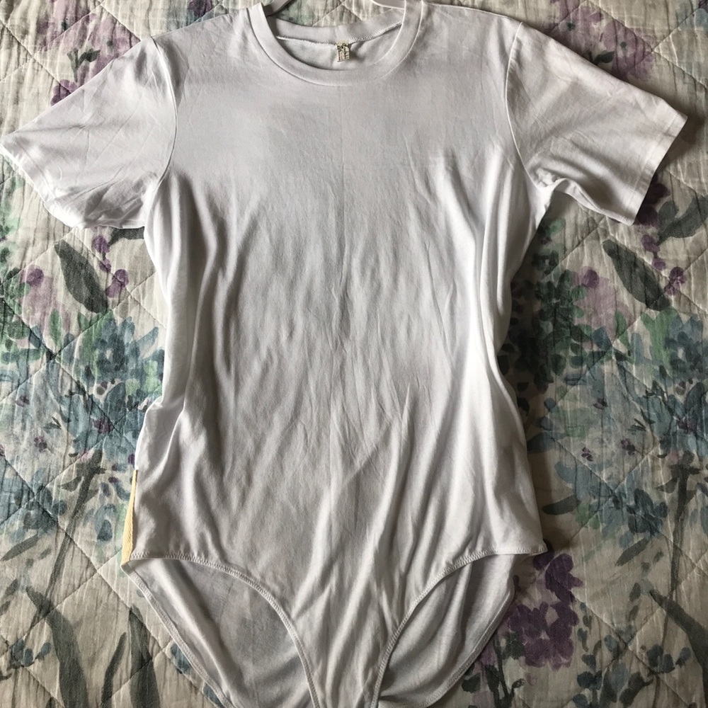 2/$15 FREE PEOPLE NWOT White T-shirt Bodysuit